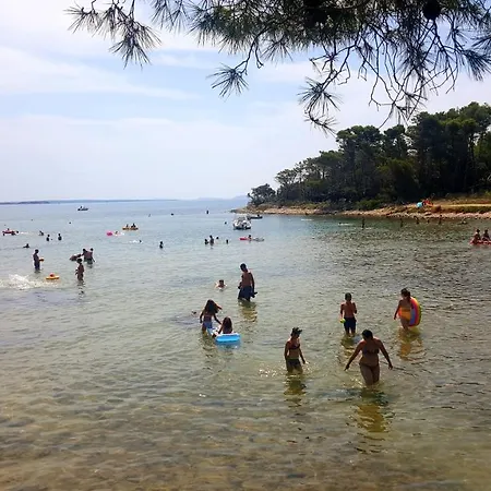 公寓 Lucica 2 维尔